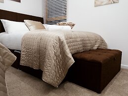 Live in Leeds Sky Penthouse