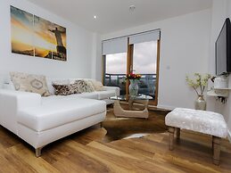 Live in Leeds Sky Penthouse