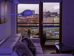 Live in Leeds Sky Penthouse