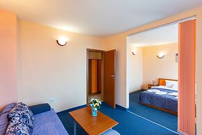 Family Hotel Jemelly