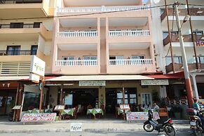 Birais Beach Studios