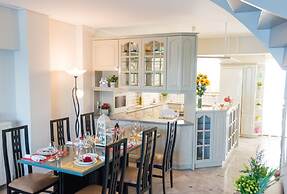 Birais Beach Studios