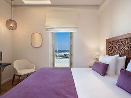 Avra Apartments Kolymbari Harbour