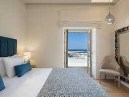 Avra Apartments Kolymbari Harbour