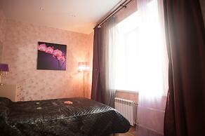 Old Flat Apartments 7