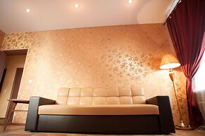 Old Flat Apartments 7