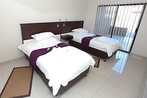 Hillside Executive Accommodation