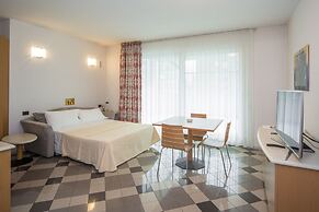 Piazzi House