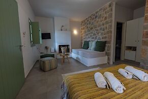 Foresta in Medias Mores