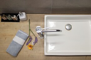 Foresta in Medias Mores