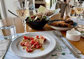 Foresta in Medias Mores