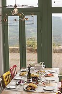 Foresta in Medias Mores