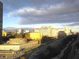 Lakshmi Club Apartment 3-bedroom