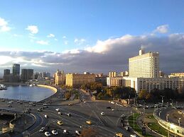 Lakshmi Club Apartment 3-bedroom