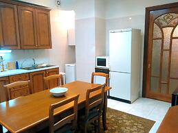 Lakshmi Club Apartment 3-bedroom