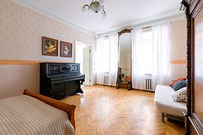 City of Rivers near Hermitage 4 Rooms