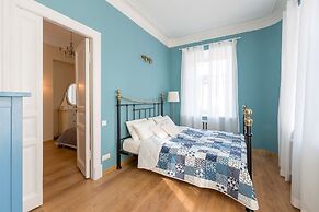 City of Rivers near Hermitage 4 Rooms