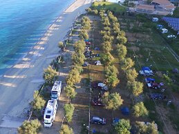 Villagio Camping La Scogliera