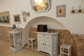 Dimora Luxori Santa Lucia Apartments