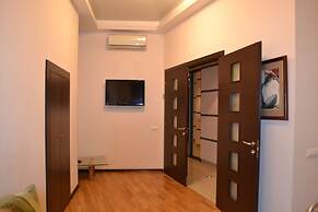 Lakshmi Lux Apartment Arbat Modern
