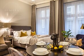 Fragola Apartments Old Town