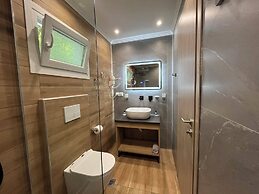 Sintrivanis Beach Resort