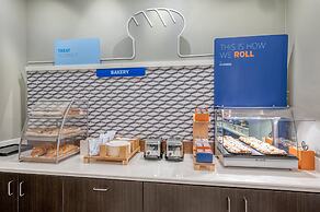 Holiday Inn Express & Suites St. Louis - Chesterfield by IHG