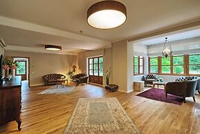 Cherry Orchard Residence