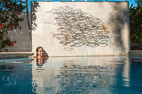 Mi Otra Casa - Adults Only