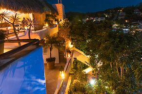 Mi Otra Casa - Adults Only