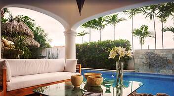 Mi Otra Casa - Adults Only