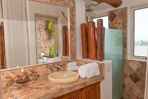 Mi Otra Casa - Adults Only