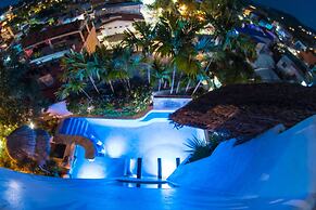 Mi Otra Casa - Adults Only