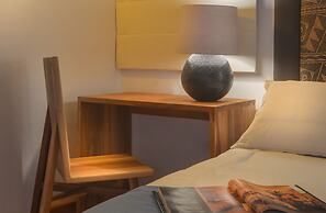 Mi Otra Casa - Adults Only