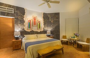 Mi Otra Casa - Adults Only