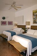 Mi Otra Casa - Adults Only