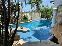 Mi Otra Casa - Adults Only