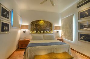 Mi Otra Casa - Adults Only