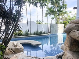 Mi Otra Casa - Adults Only