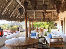 Mi Otra Casa - Adults Only