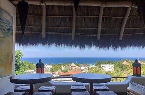 Mi Otra Casa - Adults Only