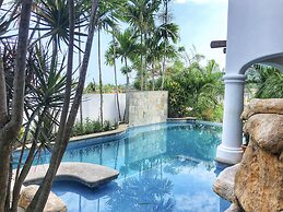 Mi Otra Casa - Adults Only