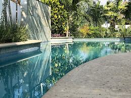 Mi Otra Casa - Adults Only