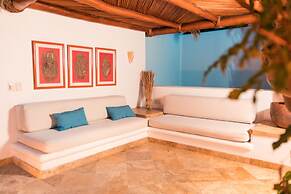 Mi Otra Casa - Adults Only