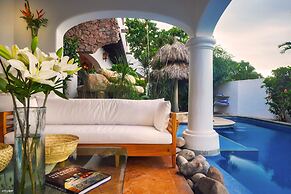 Mi Otra Casa - Adults Only