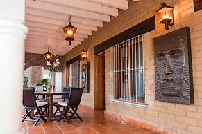 Mi Otra Casa - Adults Only