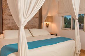 Mi Otra Casa - Adults Only