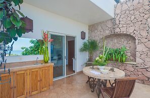 Mi Otra Casa - Adults Only