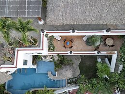 Mi Otra Casa - Adults Only