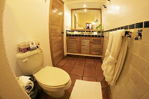 Mi Otra Casa - Adults Only